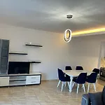 Beachfront At Shkembi Kavajes Kamelia Building Appartement Durrës