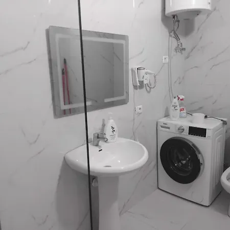 Beachfront At Shkembi Kavajes Kamelia Building Durrës