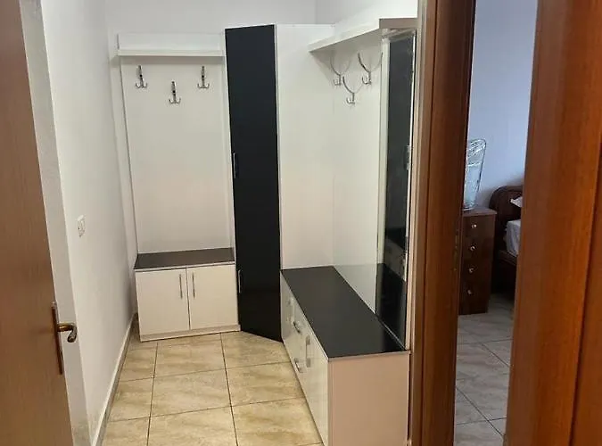 Beachfront At Shkembi Kavajes Kamelia Building Appartement